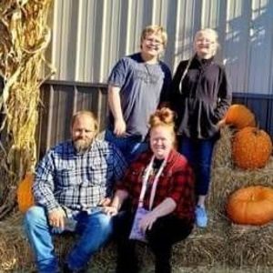 Meet your Posher, Tabby n adam